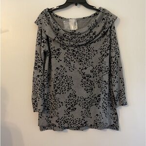 Chico’s Zenergy Cozy Animal Print Brushed Fleece Tunic Heather Grey Size…